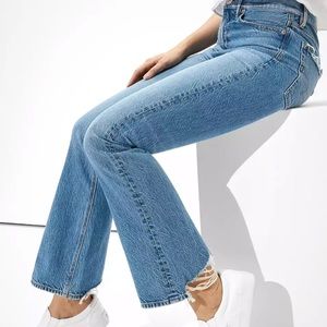 NWT American Eagle 90’s Flare Jeans